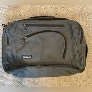 Patagonia laptop bag - can be turned into backpack.